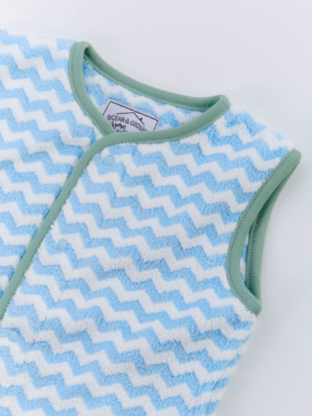 ｼﾞｸﾞｻﾞｸﾞﾌﾘｰｽﾍﾞﾋﾞｰｽﾘｰﾊﾟｰ | 子供服のオーシャン＆グラウンド